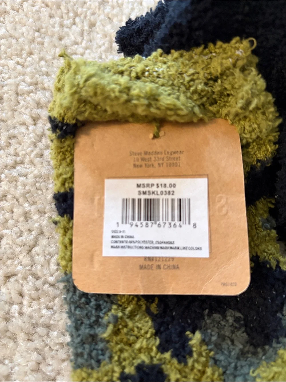 Steve Madden Women’s  Plush Socks Set of 2 - Camo & Black Pair Size 5-10 NWT